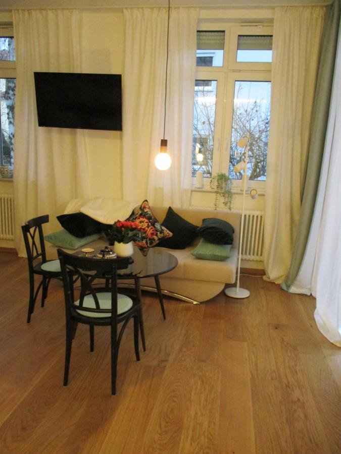 Apartment Am Apfelbaum Reutlingen Luaran gambar